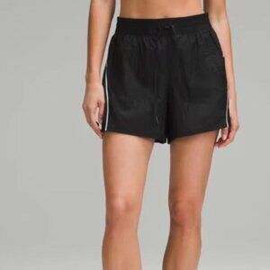 lululemon license to train lightweight shorts